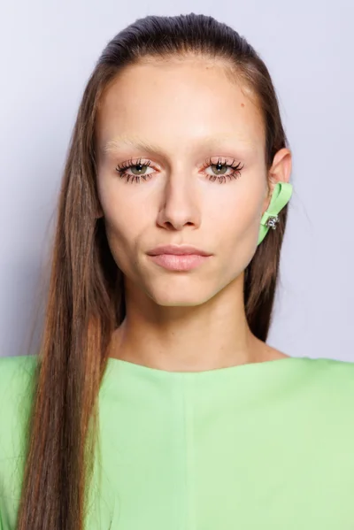 Look 2